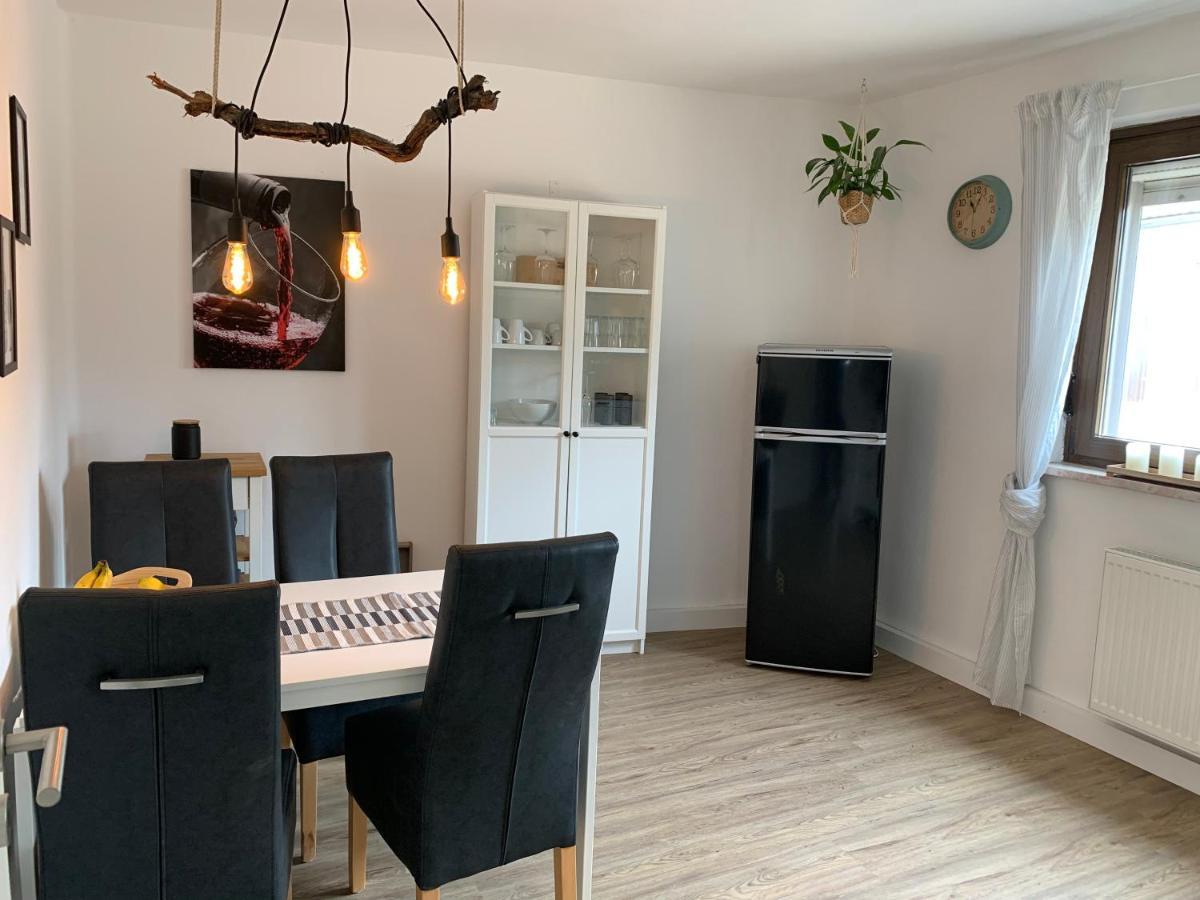Auszeit Im Ahrtal Apartment Bad Neuenahr-Ahrweiler Bagian luar foto